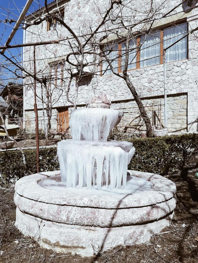 Kamenice Lodges Veis מראה חיצוני תמונה